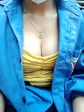 shy-bany123 online show from December 4, 2025, 6:23 am