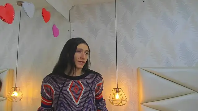 laurettedela rouse online show from November 7, 2025, 11:10 am