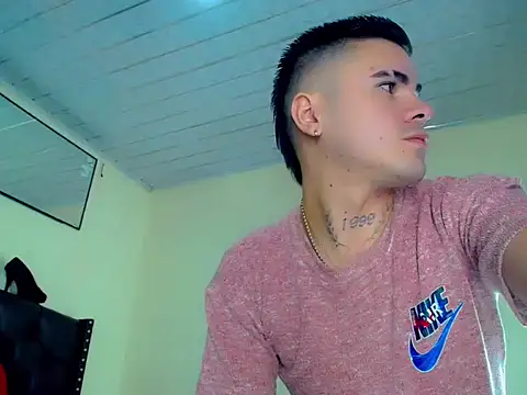 Sebastian Loaiza online show from November 10, 2025, 1:54 pm