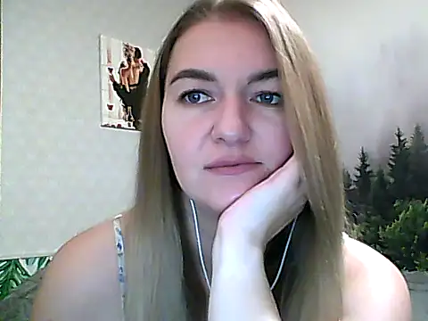 Snapshot of CandyOLimeX chatting on November 7, 2025, 9:37 pm CandyOLimeX online show from November 7, 2025, 9:37 pm