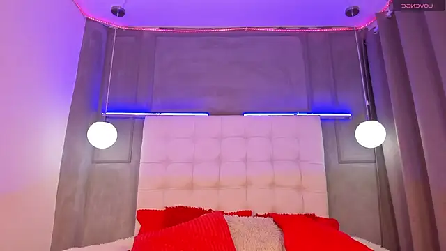 Snapshot of im_zayn_ chatting on December 16, 2025, 8:36 pm im zayn online show from December 16, 2025, 8:36 pm