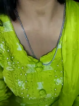 Hey shiviii online show from April 14, 2026, 6:19 am