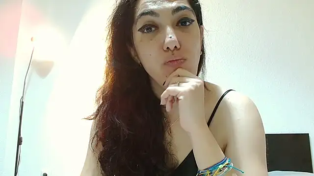 Snapshot of CharmingPearl chatting on November 5, 2025, 9:26 pm CharmingPearl online show from November 5, 2025, 9:26 pm