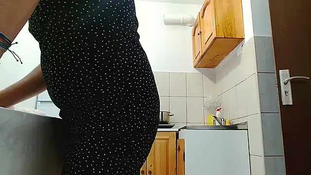 Snapshot of CharmingPearl chatting on November 29, 2025, 8:50 am CharmingPearl online show from November 29, 2025, 8:50 am