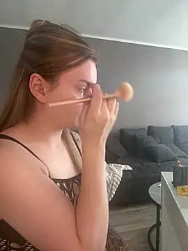 LisaFreierxx online show from February 14, 2026, 2:36 pm