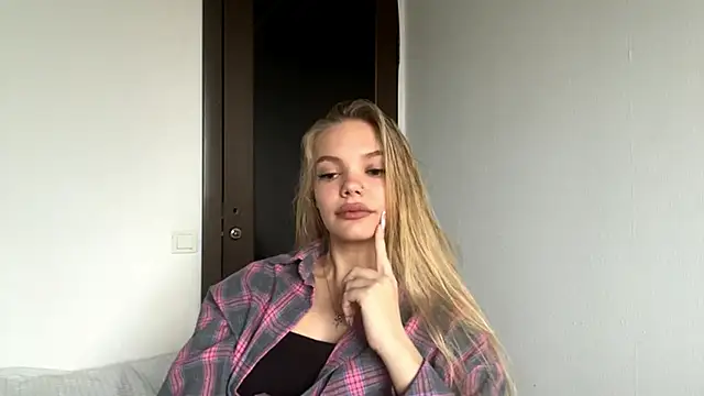 SweetAmelia69 online show from November 10, 2025, 5:28 am