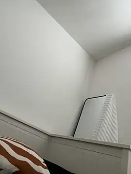 Snapshot of Bethrae25 chatting on November 13, 2025, 12:37 pm Bethrae25 online show from November 13, 2025, 12:37 pm