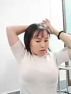 meeow-bimew online show from November 12, 2025, 2:01 am