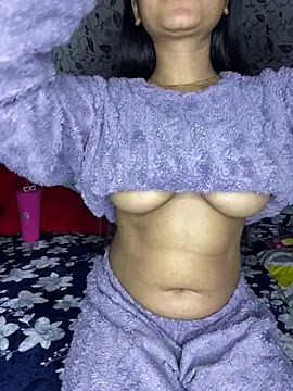 Snapshot of priya_030 chatting on January 10, 2026, 6:26 am priya 030 online show from January 10, 2026, 6:26 am