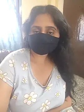 mouni499 online show from March 4, 2026, 10:43 am