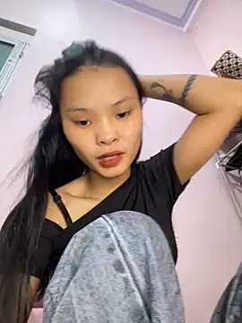 Snapshot of lung-linh chatting on December 1, 2025, 7:35 am lung-linh online show from December 1, 2025, 7:35 am