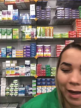 Snapshot of imoly_ chatting on November 1, 2025, 10:01 pm imoly  online show from November 1, 2025, 10:01 pm