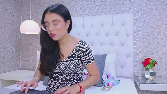 ScarlettPetrova online show from November 29, 2025, 11:46 am