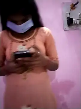 Snapshot of Hina_baby3 chatting on November 1, 2025, 5:37 pm Hina baby3 online show from November 1, 2025, 5:37 pm