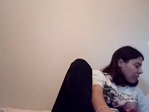 Snapshot of hotnathy69 chatting on December 15, 2025, 8:18 am hotnathy69 online show from December 15, 2025, 8:18 am