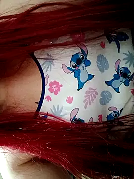 Snapshot of ruiviinhaah chatting on November 14, 2025, 11:53 am ruiviinhaah online show from November 14, 2025, 11:53 am