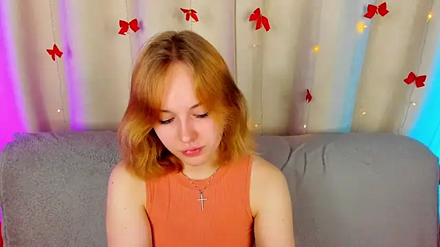 Snapshot of RikkiChoco chatting on May 3, 2026, 1:22 am RikkiChoco online show from May 3, 2026, 1:22 am