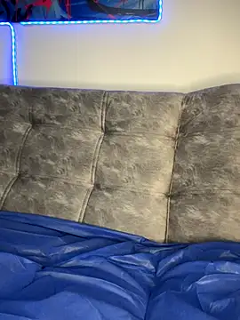 Nick orion online show from November 28, 2025, 4:15 am