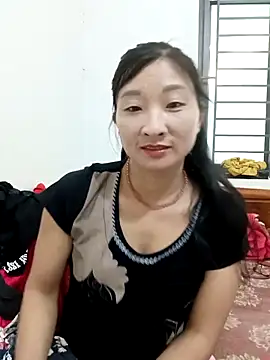 wees-lind online show from November 30, 2025, 1:20 am