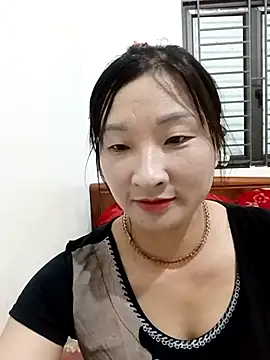 Snapshot of wees-lind chatting on March 1, 2026, 12:40 pm wees-lind online show from March 1, 2026, 12:40 pm