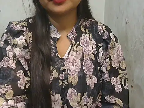 Snapshot of Sneha_lovely01 chatting on February 15, 2026, 3:53 pm Sneha lovely01 online show from February 15, 2026, 3:53 pm