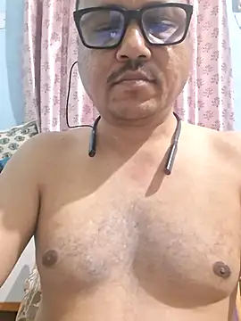 Snapshot of suraj696 chatting on May 26, 2026, 6:04 pm suraj696 online show from May 26, 2026, 6:04 pm