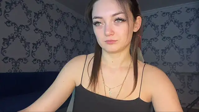 TwotyBright online show from February 3, 2026, 6:22 am