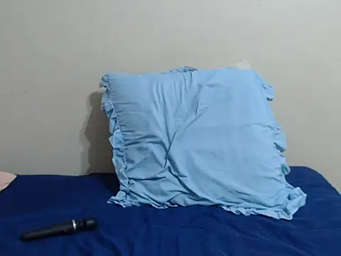 SexyLipss  online show from February 20, 2026, 7:36 pm