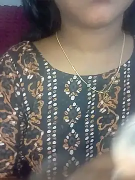 Neha533 online show from June 9, 2026, 7:03 pm