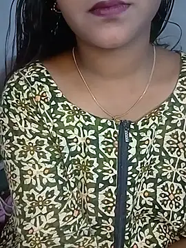 Neha533 online show from June 12, 2026, 6:40 pm