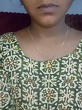 Neha533 online show from June 18, 2026, 5:50 pm