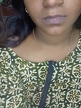 Neha533 online show from July 13, 2026, 6:22 pm