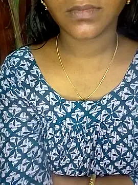 Neha533 online show from July 27, 2026, 7:32 pm