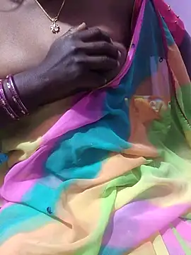 Snapshot of hyd_couple7878 chatting on February 7, 2026, 7:28 pm hyd couple7878 online show from February 7, 2026, 7:28 pm