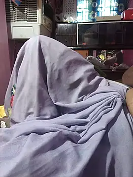 Snapshot of hyd_couple7878 chatting on February 17, 2026, 7:16 am hyd couple7878 online show from February 17, 2026, 7:16 am