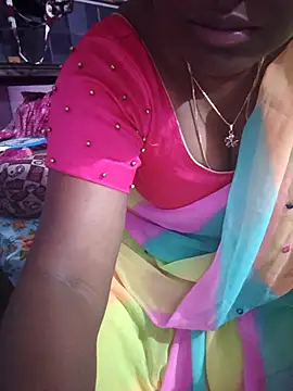 Snapshot of hyd_couple7878 chatting on February 19, 2026, 6:59 pm hyd couple7878 online show from February 19, 2026, 6:59 pm