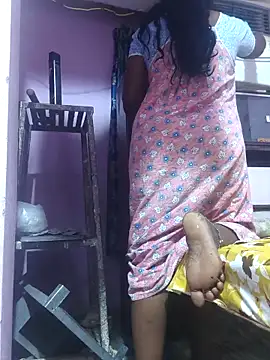 Snapshot of hyd_couple7878 chatting on April 19, 2026, 8:55 pm hyd couple7878 online show from April 19, 2026, 8:55 pm