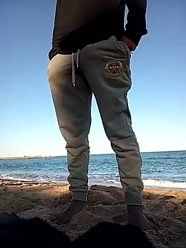 Angel23cm1 online show from April 4, 2026, 4:48 pm