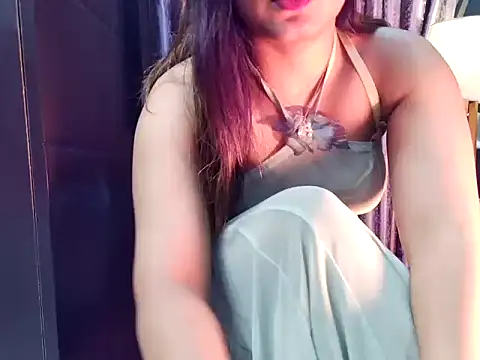 Snapshot of Angel-pune001 chatting on February 3, 2026, 7:19 pm Angel-pune001 online show from February 3, 2026, 7:19 pm