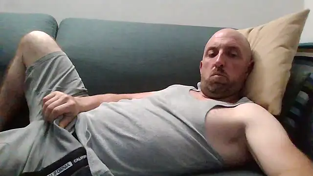 luca beech88 online show from April 29, 2026, 6:47 pm
