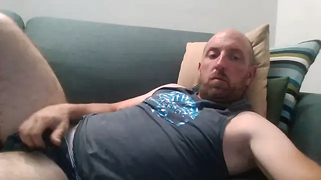 luca beech88 online show from May 4, 2026, 6:04 pm