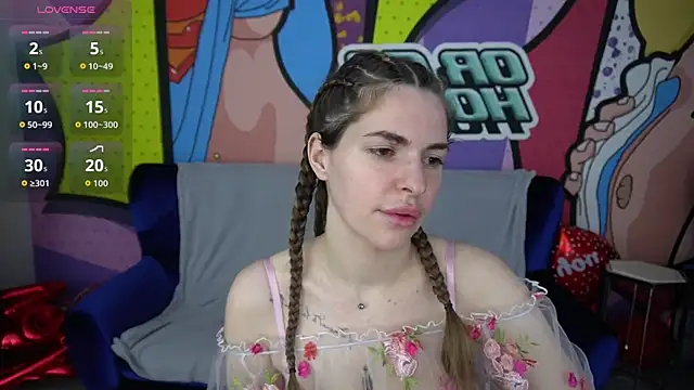 Snapshot of DanielaReign chatting on February 19, 2026, 6:53 am DanielaReign online show from February 19, 2026, 6:53 am