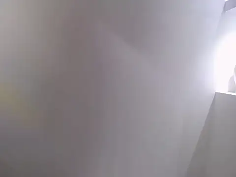 Snapshot of HarleyPassion chatting on November 7, 2025, 4:18 pm HarleyPassion online show from November 7, 2025, 4:18 pm