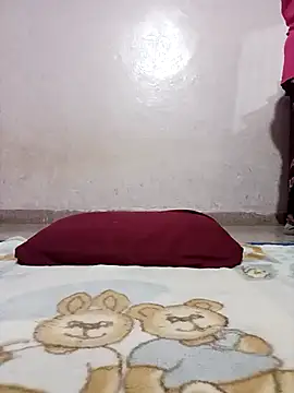 Snapshot of sdlmona chatting on November 24, 2025, 7:02 pm sdlmona online show from November 24, 2025, 7:02 pm