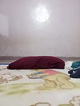 Snapshot of sdlmona chatting on December 2, 2025, 8:26 pm sdlmona online show from December 2, 2025, 8:26 pm