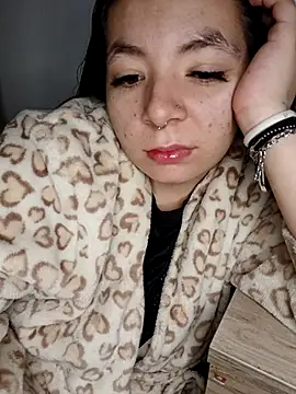 Baby Myla online show from November 26, 2025, 10:00 pm