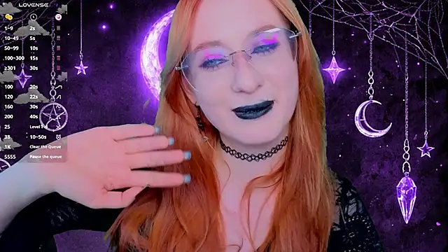 WICKEDEMBER online show from April 11, 2026, 7:45 am