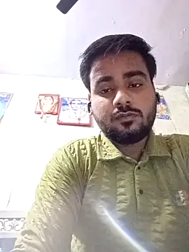 naughtyboyjii online show from December 15, 2025, 7:23 am