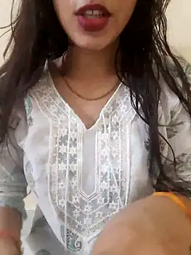Snapshot of Neha_rani78 chatting on July 15, 2026, 2:39 am Neha rani78 online show from July 15, 2026, 2:39 am