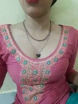 Snapshot of Neha_rani78 chatting on July 31, 2026, 2:33 am Neha rani78 online show from July 31, 2026, 2:33 am